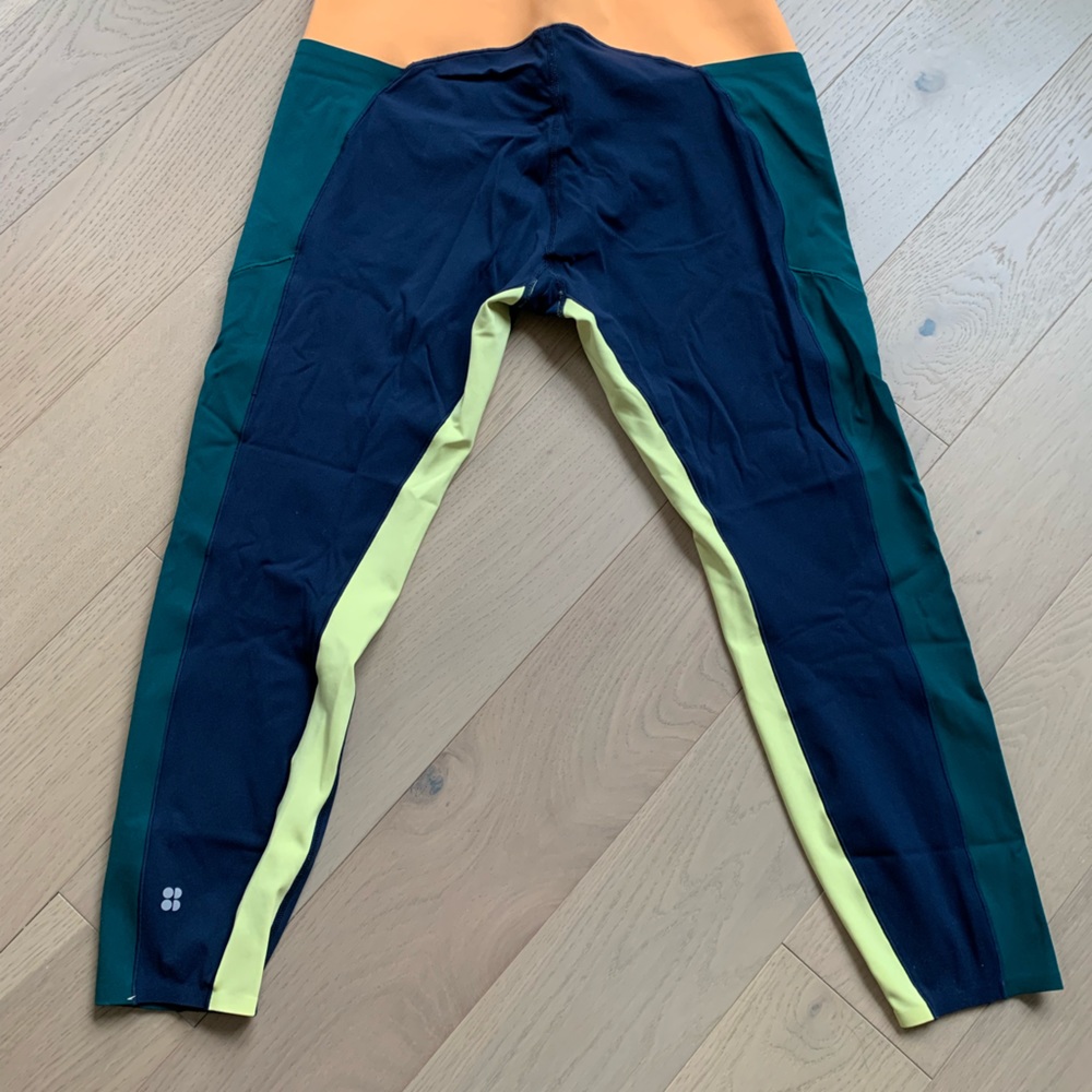 Sweaty Betty Color Block Leggings with pockets -XL